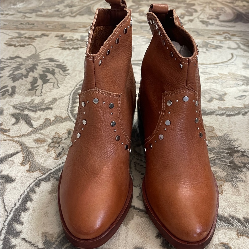 # Cowgirl Boots Dolce Vita Brown Ankle Boots Silver Studs all natural leather